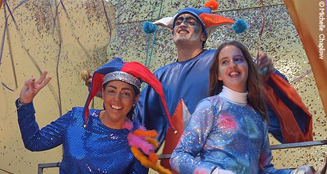 &copy; Michelle Chaplow Street parades, Cadiz Carnival