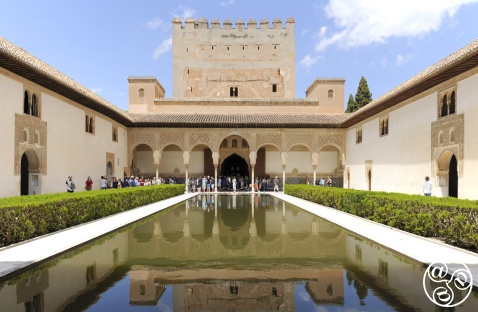 El Patio de los Arrayanes © Michelle Chaplow El Patio de los Arrayanes © Michelle Chaplow