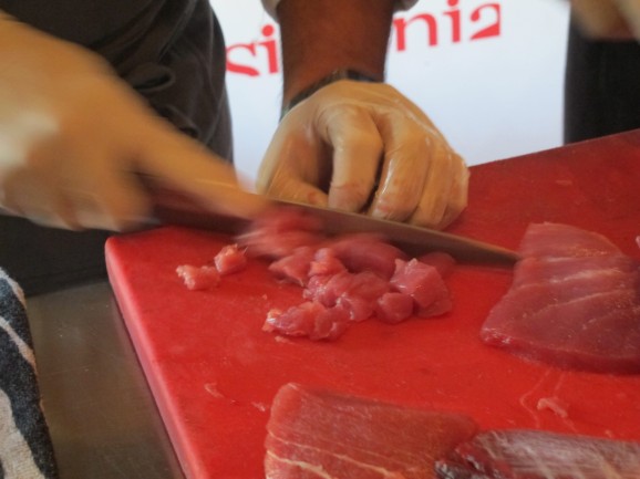 Dicing the tuna <em>ventresca </em>(belly). Dicing the tuna <em>ventresca </em>(belly).