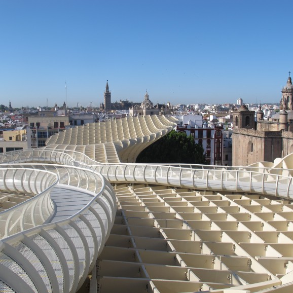 Walkways with Giralda and Cathedral Walkways with Giralda and Cathedral