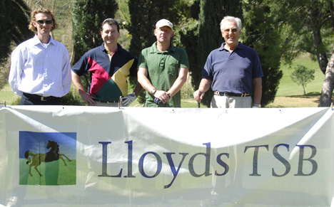 Team 7: Martijn Recourt, Michael Sherlock, Justin Manners, Tim Lowden.