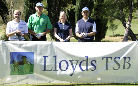 Team 5: Ignacio Fuentes, Geoffrey Bromige, Helen Butterfield, José Mª De Lorenzo.