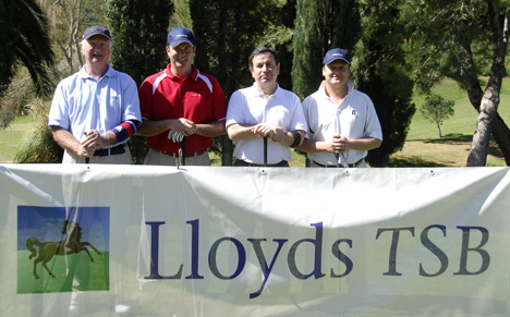 Team 4: Bob Suggett, Ronan Maguire, Javier Carretero, Michael Fortun.