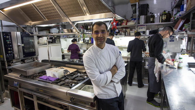 Chef Julio Fernández Quintero ©Restaurante Abantal Chef Julio Fernández Quintero ©Restaurante Abantal