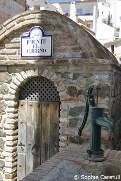 Fuente de Cuernos in El Borge Fuente de Cuernos in El Borge