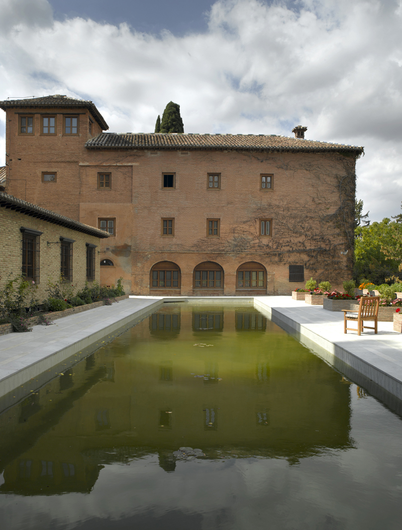 Arabic style pond ©Kevin George Monterrubio Arabic style pond ©Kevin George Monterrubio