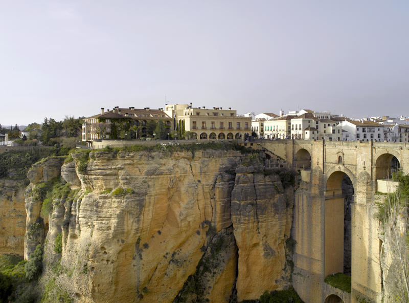The Parador and Puente Nuevo ©Paradores The Parador and Puente Nuevo ©Paradores