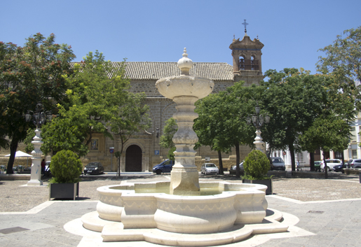 Plaza Mayor in the sunshine. © Fiona Flores Watson  