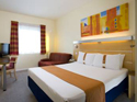 Holiday Inn Express London Luton Airport Holiday Inn Express London Luton Airport