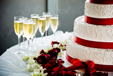 © Michelle Chaplow Wedding cake © Michelle Chaplow Wedding cake