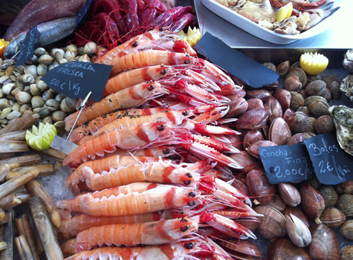 Seafood at Distribumar Marisquería. © Fiona Flores Watson