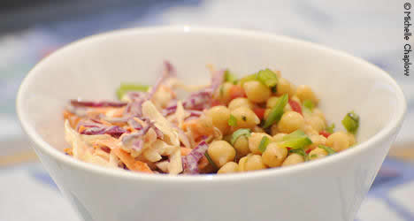 Healthily eating, Vegetarian Restaurants in Andalucia © Michelle Chaplow