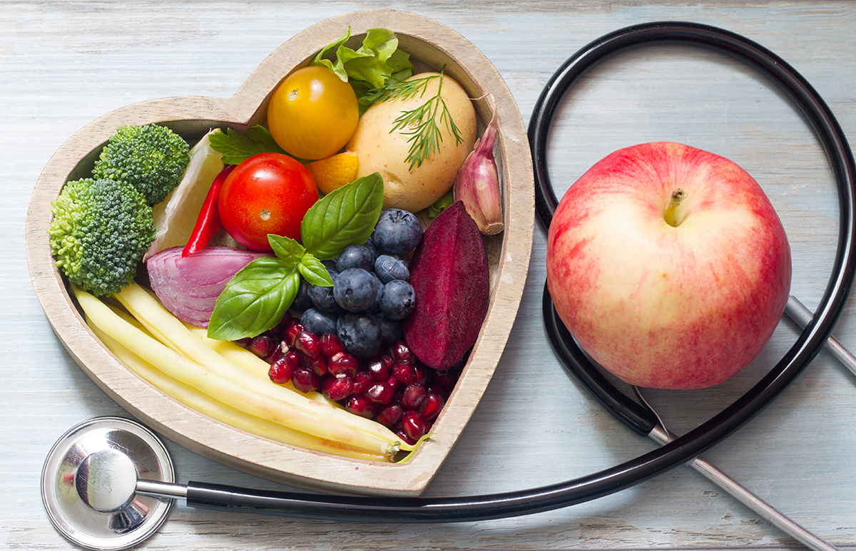 A balanced diet improves health and well being. © istockphoto