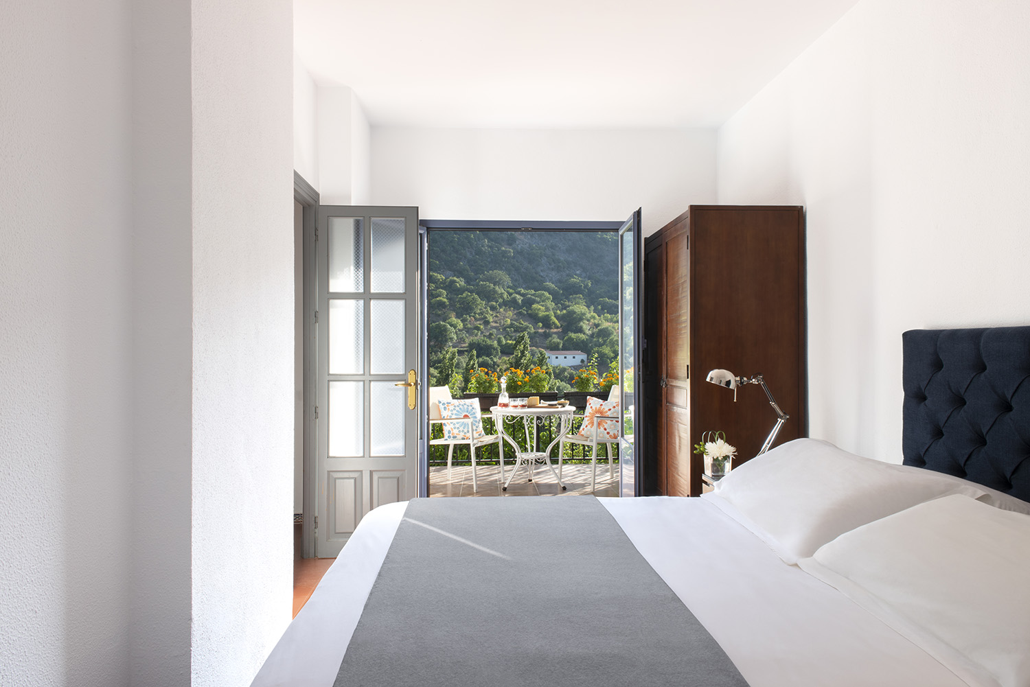 A room with a view at 66 Royal Street, Benamaholma © Michelle Chaplow