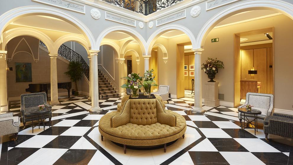 Patio of Casa Palacio Maria Luisa in Jerez