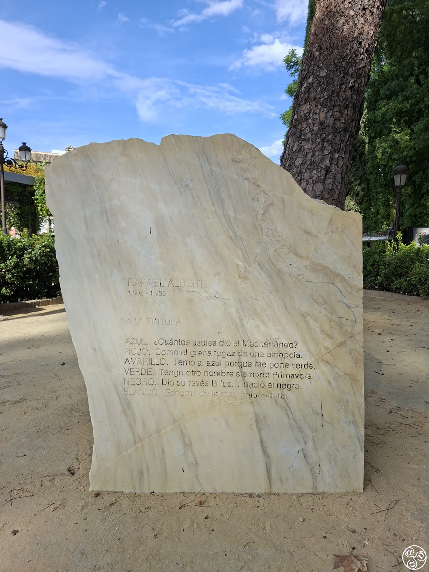 Monument to Rafael Alberti in the Jardines de Cristina, Seville.  © Tony Bryant