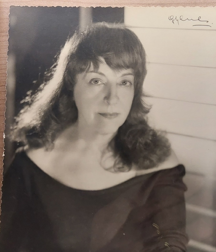 Ana de Pombo, print in the Museo Grabados Marbella