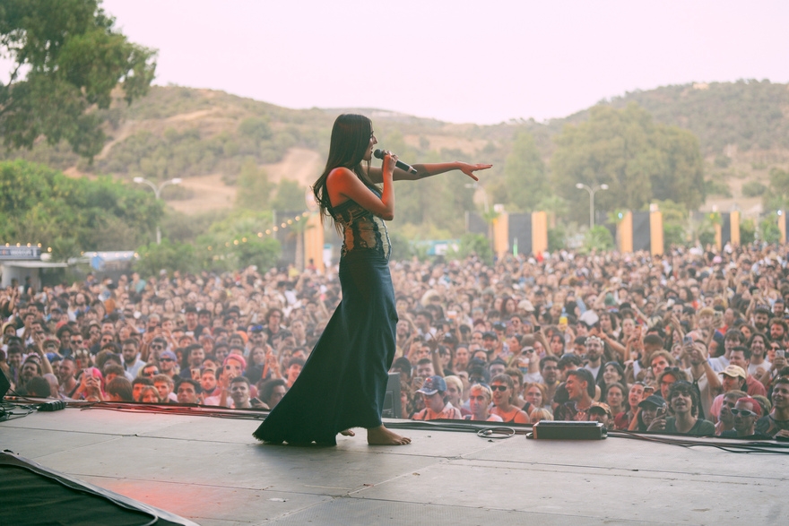 Judeline from Caños de Meca, Costa de la Luz, her urban-Latin songs went down very well. © Sharon Lopez