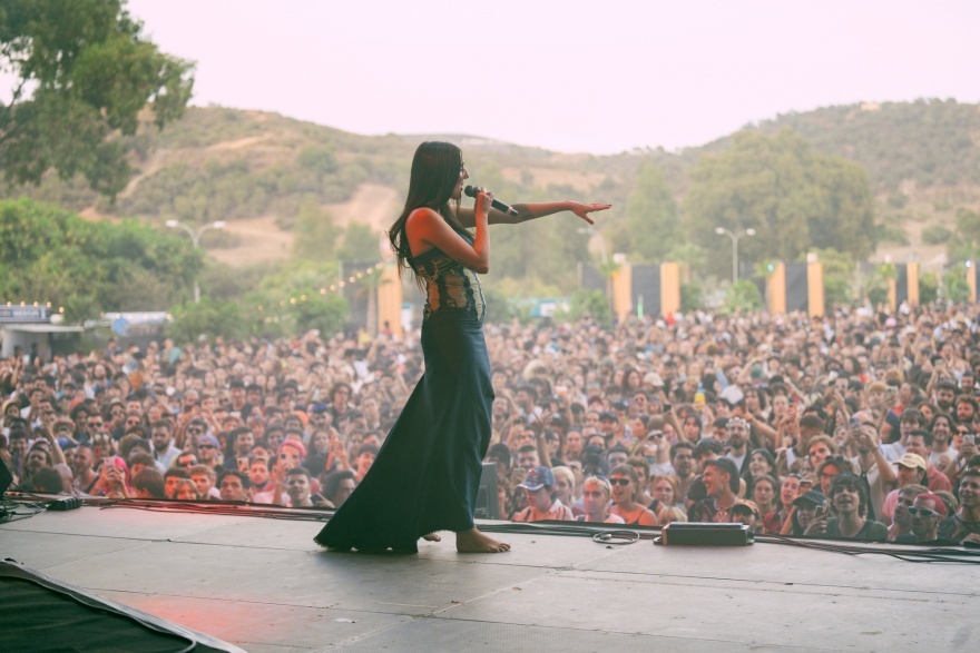 Judeline from Caños de Meca, Costa de la Luz, her urban-Latin songs went down very well. © Sharon Lopez