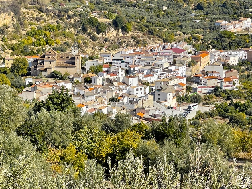 Albuñuelas, nestled in a valley with is ideal for walking and the cultivation of crops © Michelle Chaplow