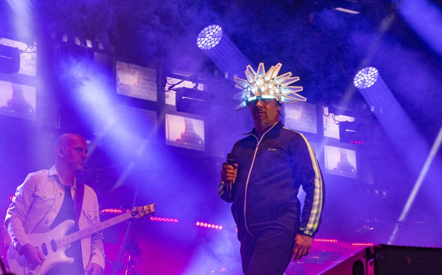 Jamiroquai - Got a head? Get a hat!
