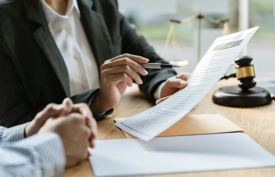 legal guidance is key to making life’s biggest decisions with confidence. © Istock