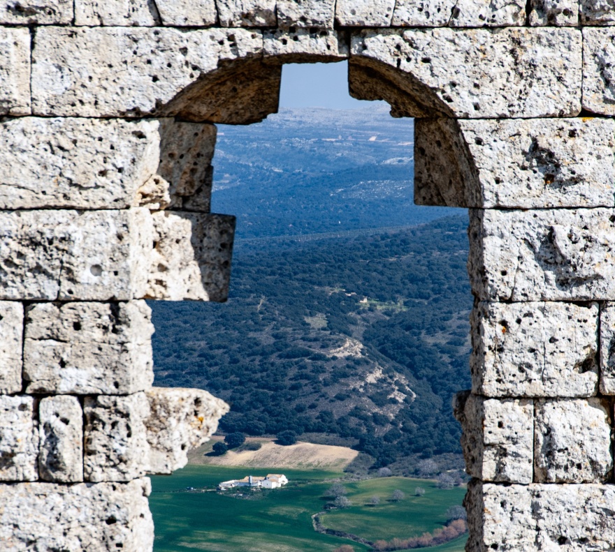 The impressive stone build arches offer postcard views to rural Andalucia © Michelle Chaplow