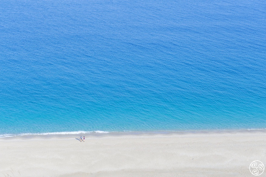 Pristine, sun-soaked beach in Almeria © Michelle Chaplow