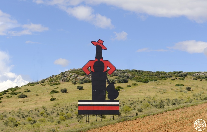 The iconic roadside Tio Pepe Logo © Michelle Chaplow