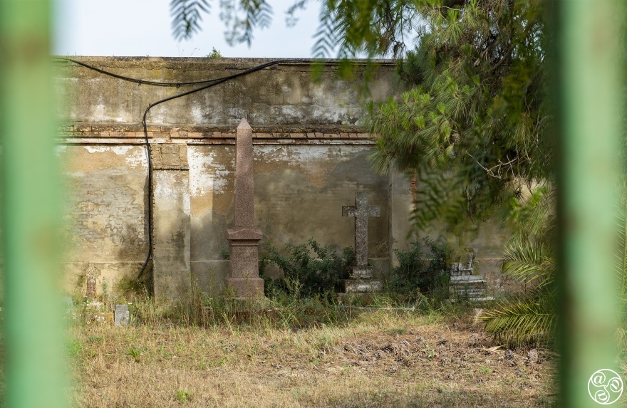 The British cemetery, for the graves of British citizens who lived (and/or died) in Huelva, adjoins the main cemetery © Michelle Chaplow