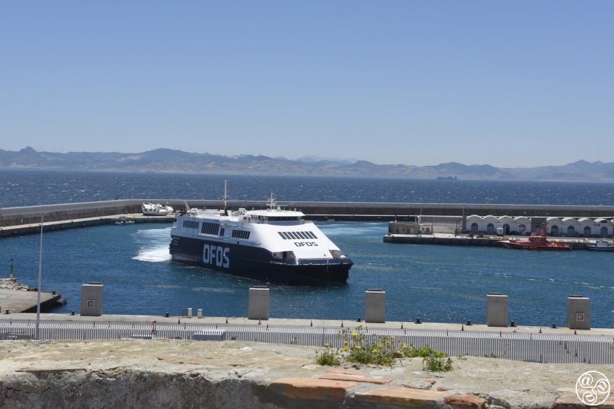 The crystal clear view across the Mediterranean from Tarifa to Africa © Michelle Chaplow