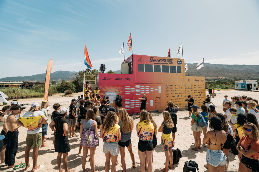 Riders briefing Wednesday morning - GWA 2026 Tarifa Photo SamuCardenas