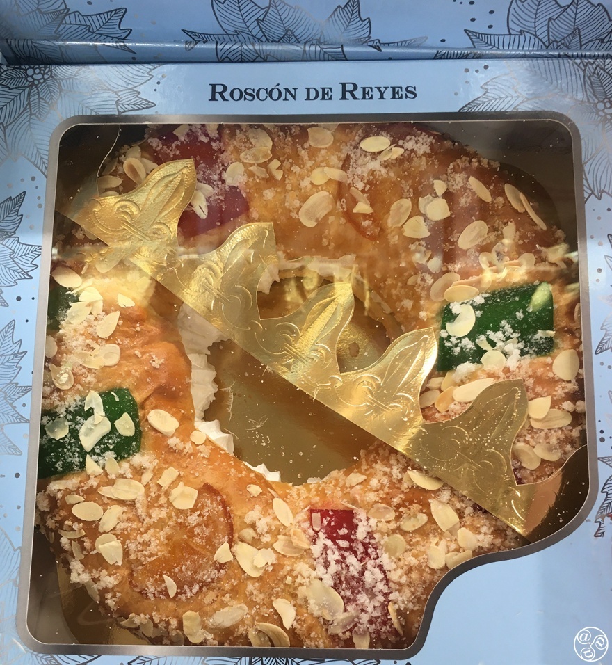 Three Kings’ Cake ( Roscón de Reyes)