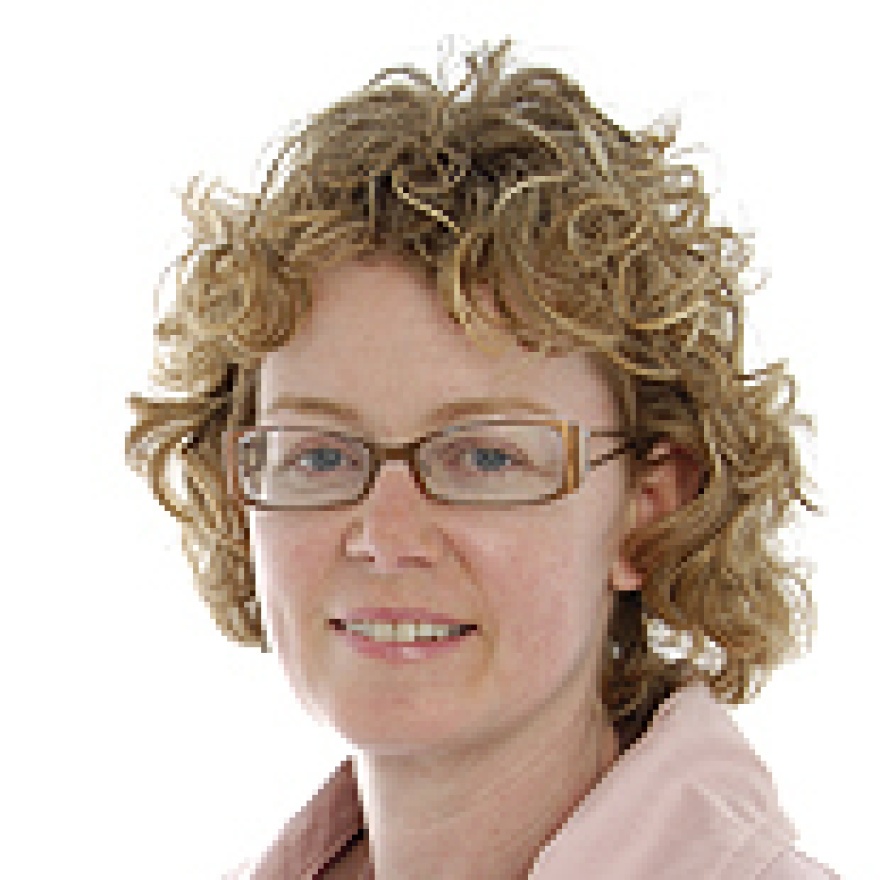 Fiona Flores Watson