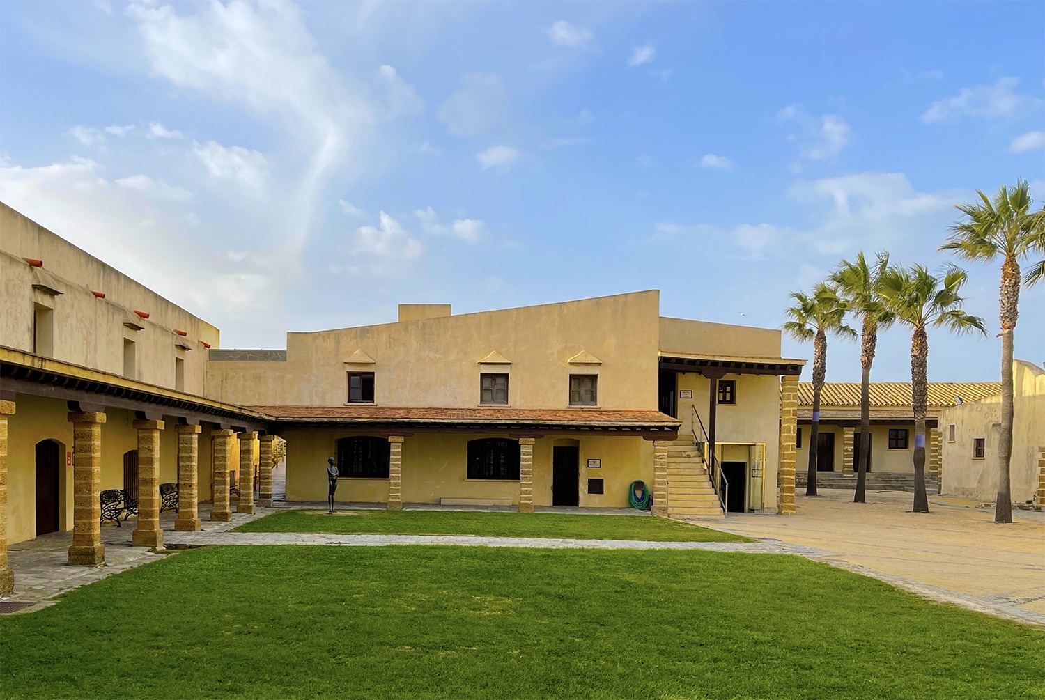 The Castle of Santa Catalina, Cadiz  (Baluarte de Santa Catalina y Castillo) © Michelle Chaplow