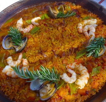 Seafood Paella, the perfect lunchtime treat. © Michelle Chaplow