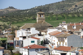 The village of Alfacar © Michelle Chaplow