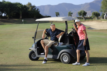 Estepona Golf, with a back drop of the Sierra Bermeja © Michelle Chaplow