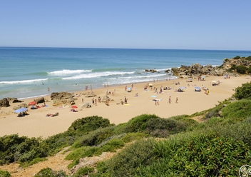 The beautiful, sandy beaches of Roche © Michelle Chaplow