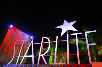 Golden summer nights at Starlite Marbella ✨ A place where music, magic, and memories come alive under the stars. © Michelle Chaplow