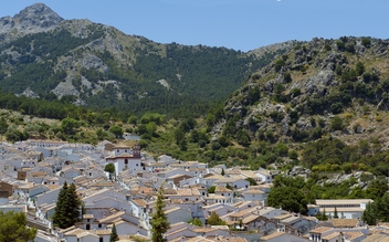 Craggy mountain landscape Grazalema Village © Michelle Chaplow