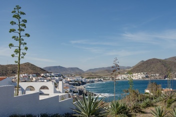 Wake up to sea views in sunny San José, Almería. Your perfect coastal apartment rental awaits © Michelle Chaplow
