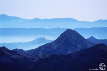 The Sierra Nevada Mountain range  © Michelle Chaplow