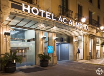 Lights on outside Hotel AC Almeria © Booking.com / Hotel AC Almeria