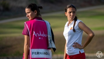 Cayetana Fernández with sister as caddie.  © Andres Lopez Sheridan 