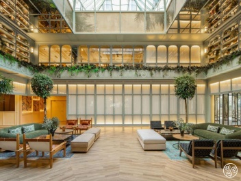 Hotel Ayre (c) Booking.com