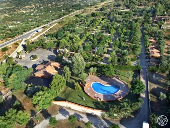 Camping El Sur is set among olive trees, hundred-year-old holm oak tress