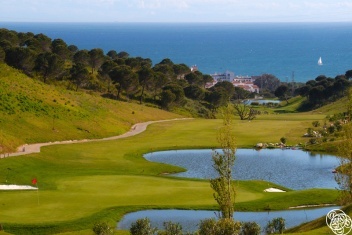 Golf by the Mediterranean at Cabopino. © Michelle Chaplow