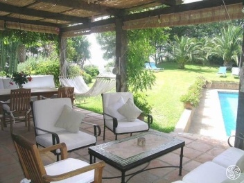 Country house in Estepona - Photo by Campomar