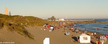 Eastern end of Playa Artola looking toward Cabopino